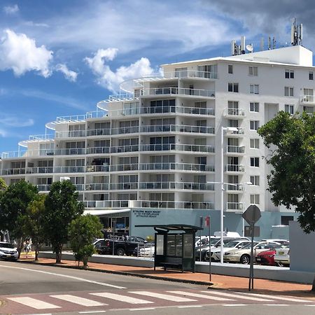 Base Holidays - Ettalong Beach Premium Apartments מראה חיצוני תמונה