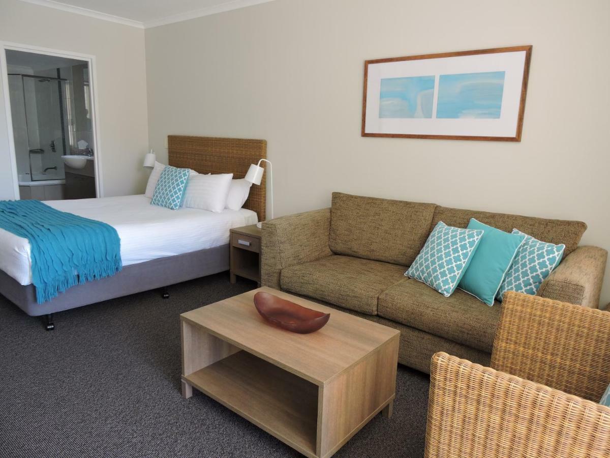 Base Holidays - Ettalong Beach Premium Apartments מראה חיצוני תמונה